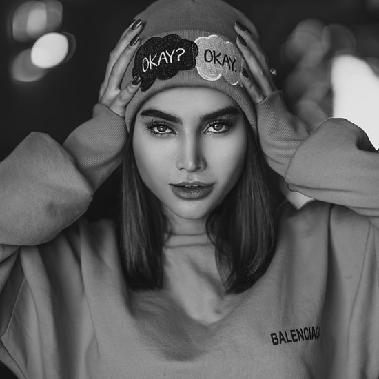 Make Up page pp05.jpg