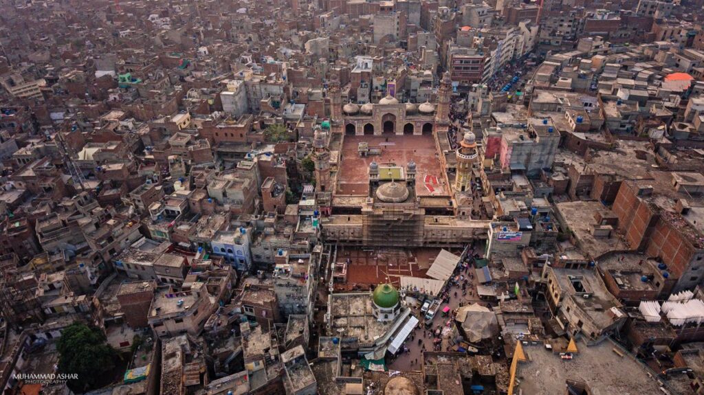 walled city of lahore